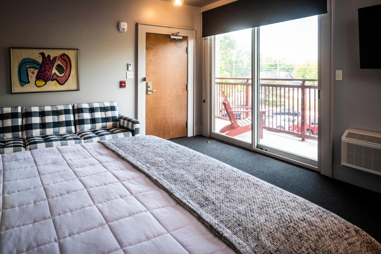 Hotel Broad Ripple Indianapolis Exterior photo